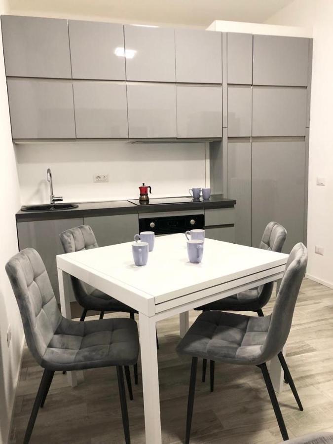 Your Apartments In Navigli District Milan Extérieur photo